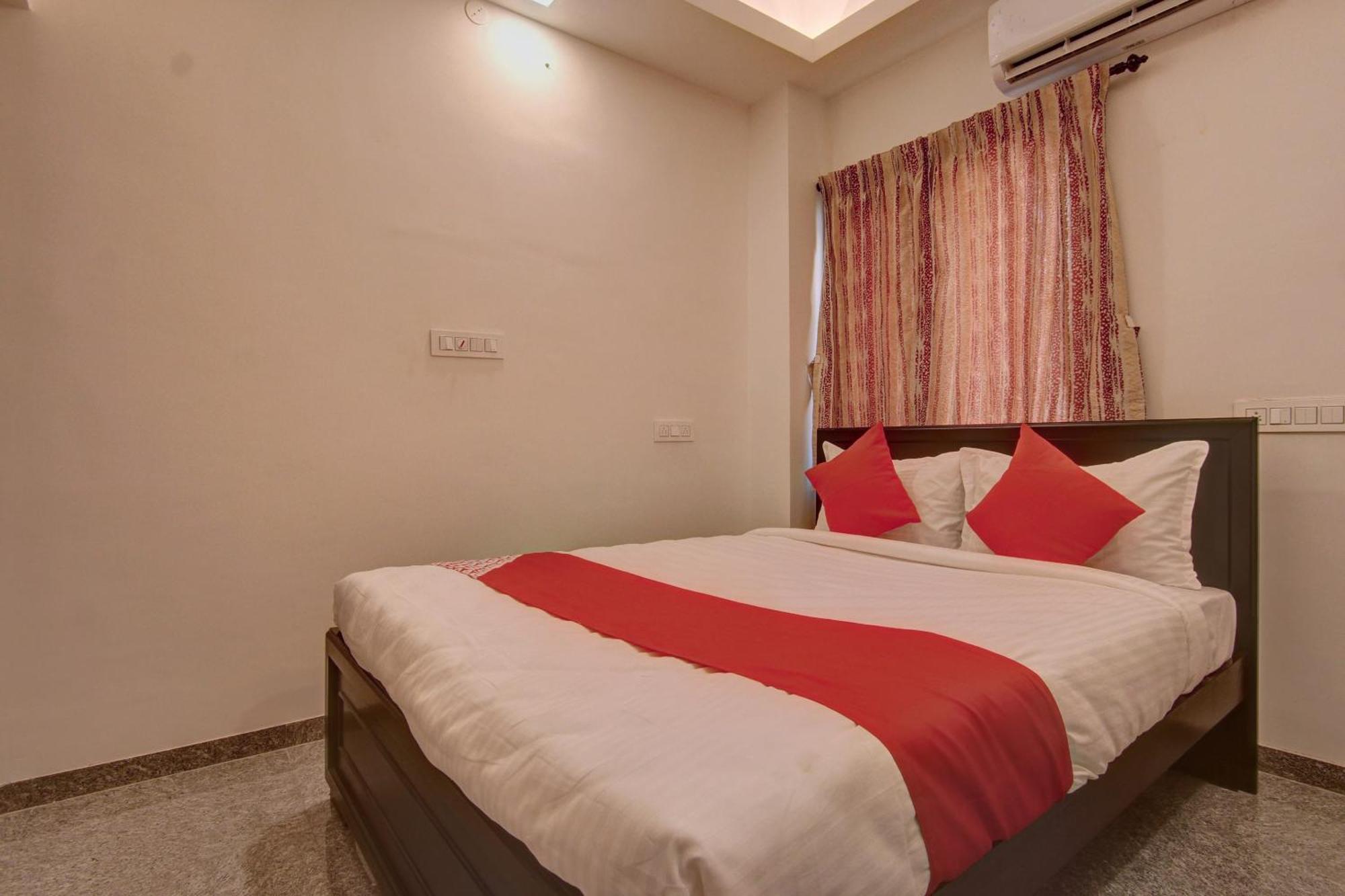 Hotel O Blue Moon Singānallūr Exterior foto